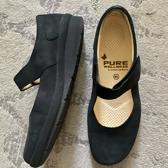 Christian Dietz Mary Janes - Picture 3 of 4